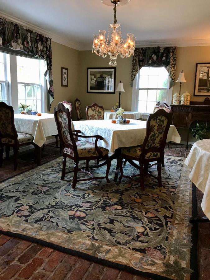 Bed and Breakfast A Butlers Manor Southampton Exteriér fotografie